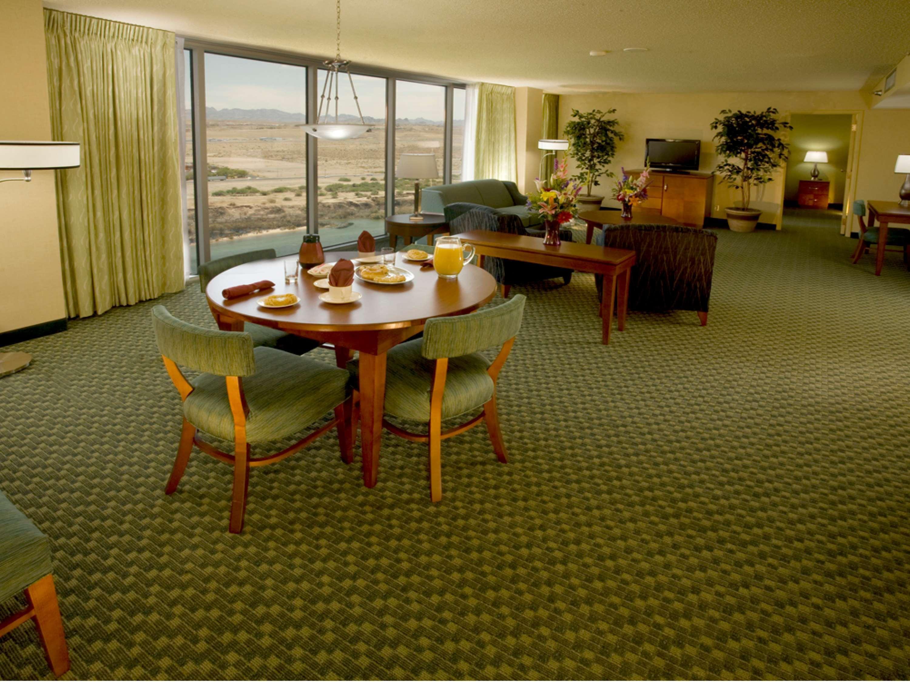Aquarius Casino Resort Лафлин Экстерьер фото