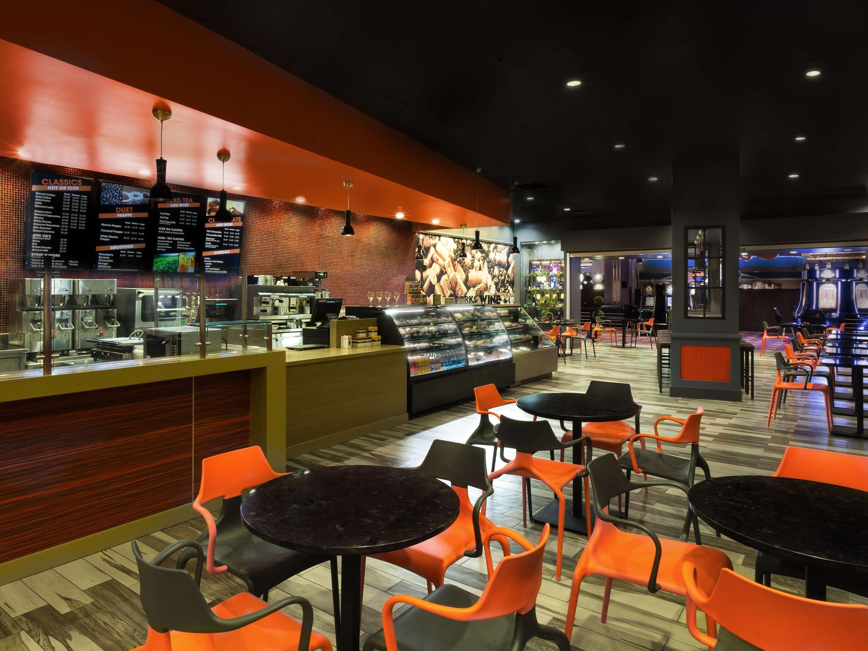 Aquarius Casino Resort Лафлин Экстерьер фото