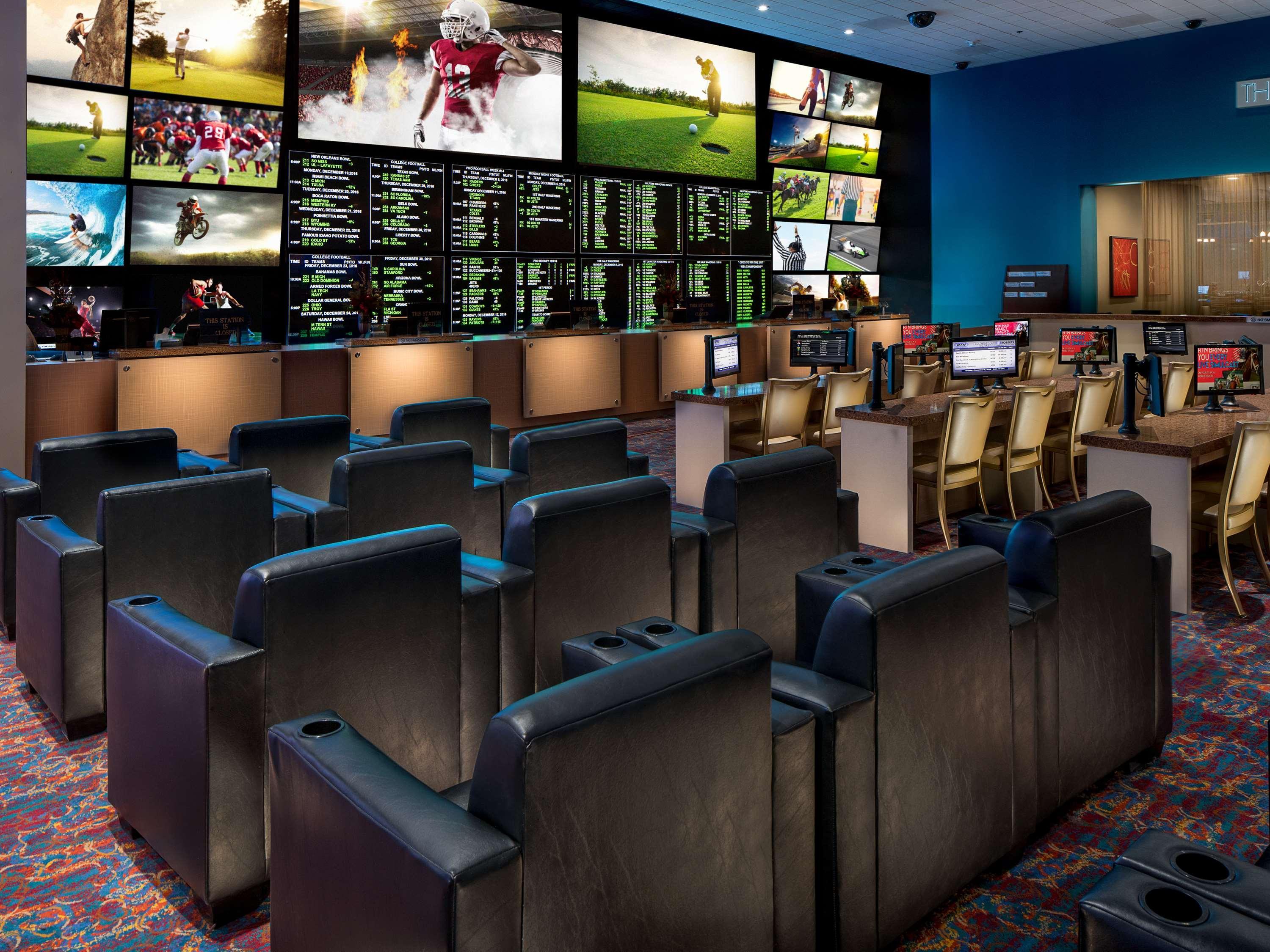 Aquarius Casino Resort Лафлин Экстерьер фото