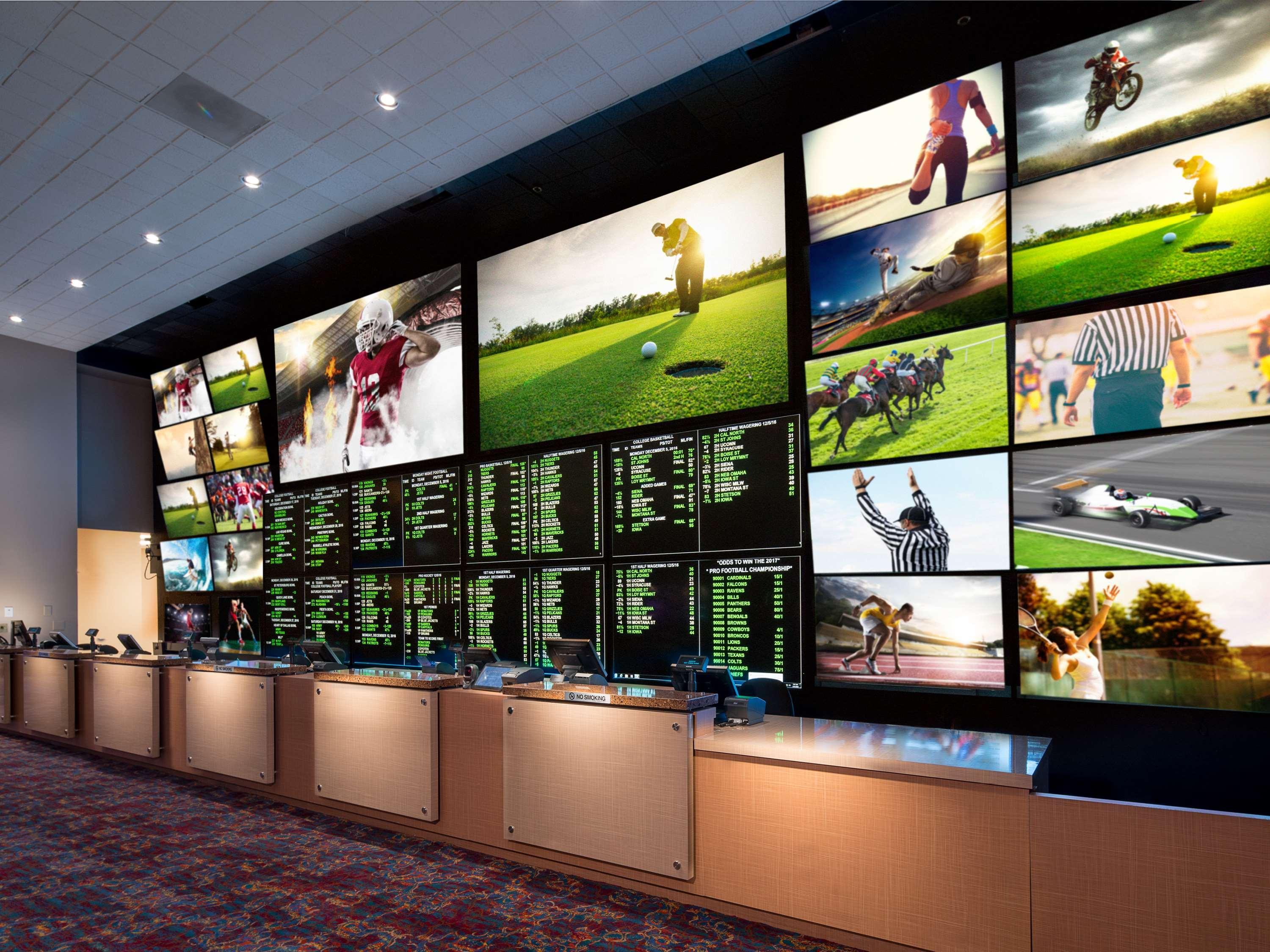 Aquarius Casino Resort Лафлин Экстерьер фото