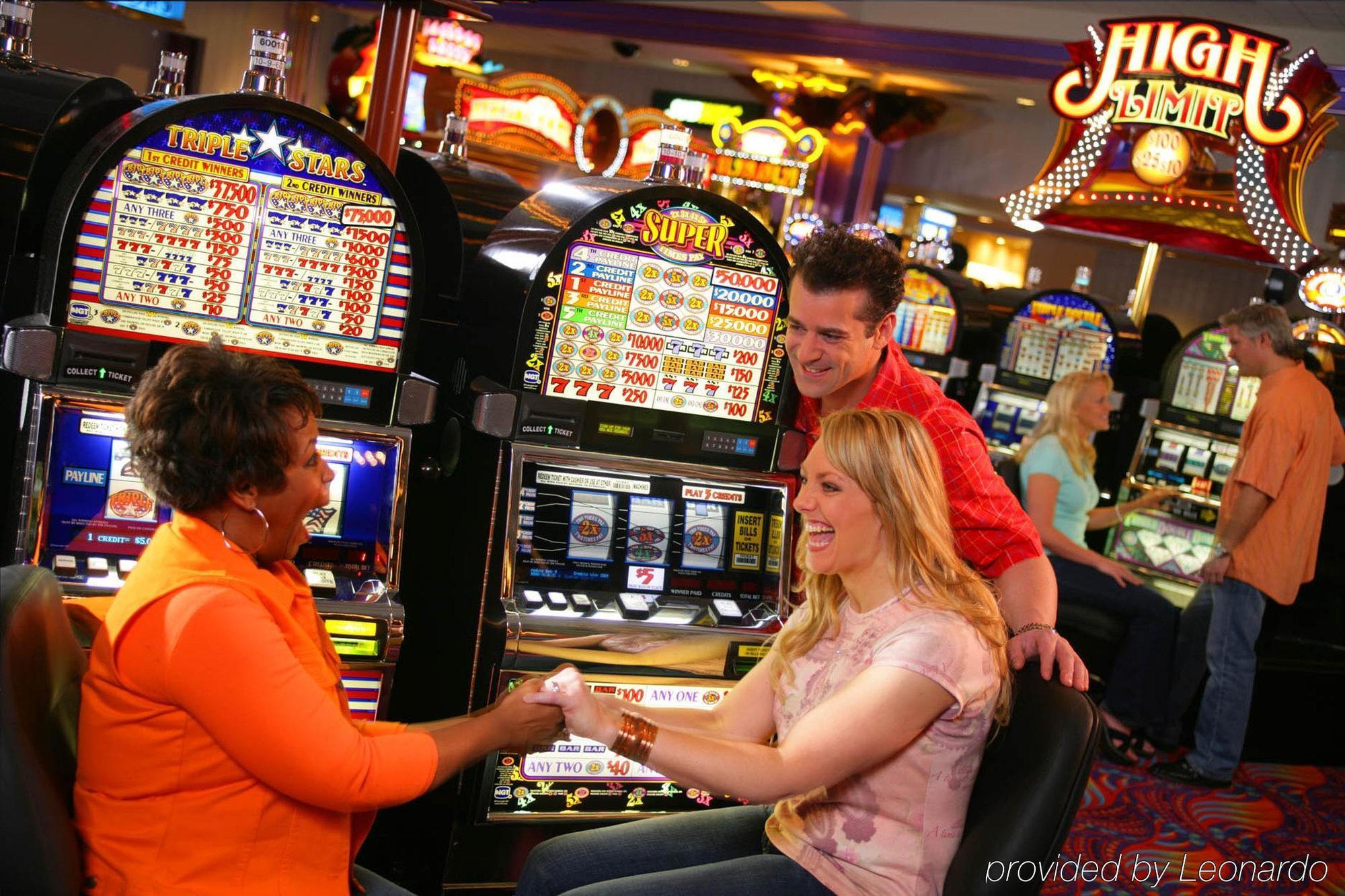 Aquarius Casino Resort Лафлин Удобства фото
