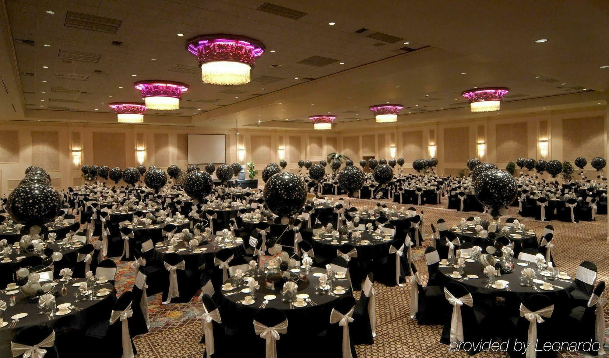 Aquarius Casino Resort Лафлин Ресторан фото